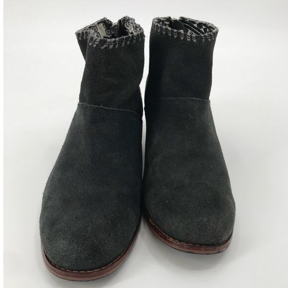 Toms Gray Suede Block Heel Back Zip Ankle Boots Size 7.5 - Picture 3 of 9
